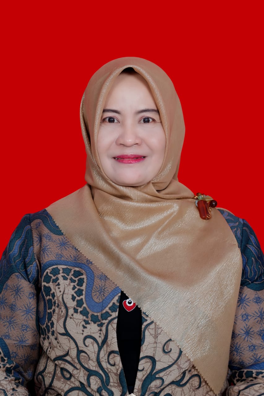 Hj. Indiyah Lestari, M.Pd